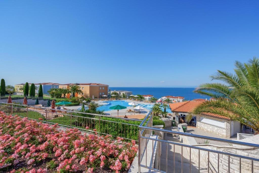Skiper Apartments & Golf Resort Savudrija Exterior foto